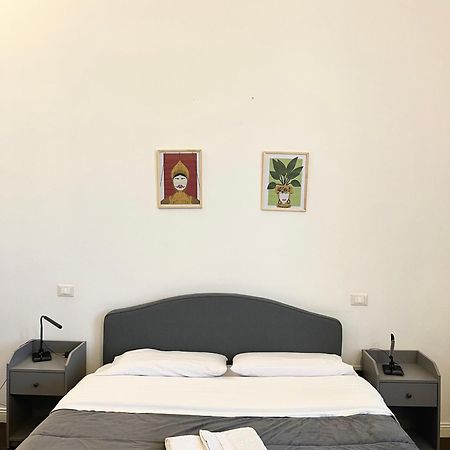 Appartement Bilocale In Centro à Palerme Extérieur photo
